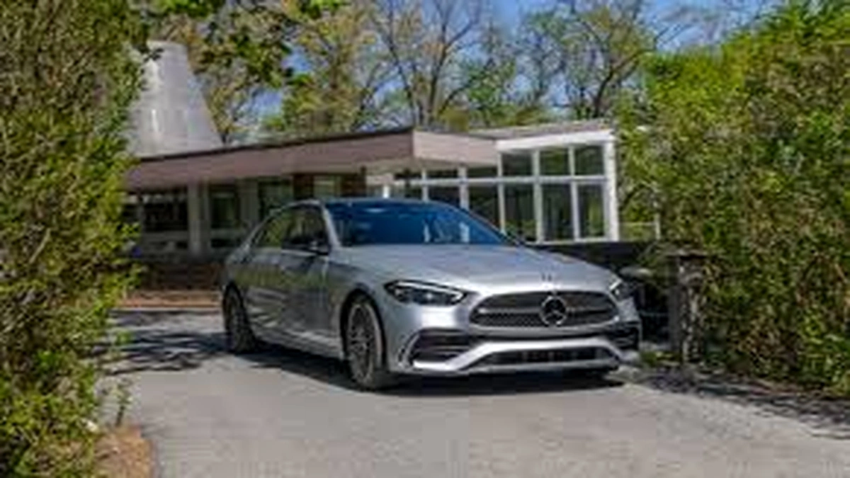 More Than Just a Pretty Face | The "Why" Behind Mercedes Coupes' Enduring Appeal